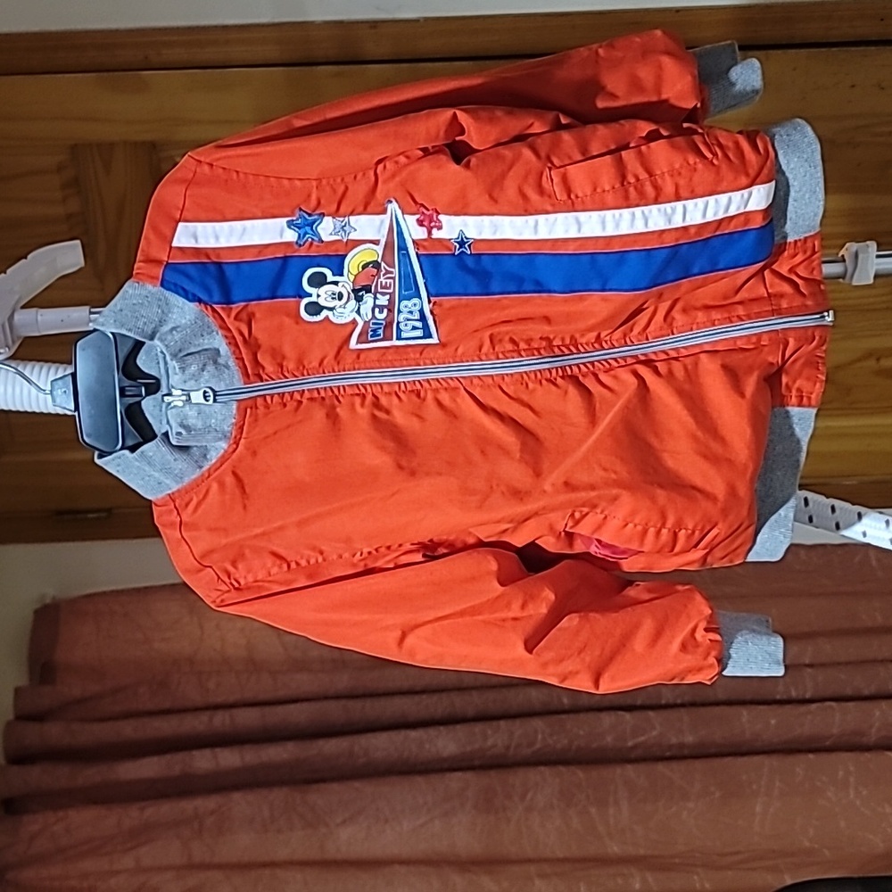 Disney Boys Reversable Red, White, Blue, and Gray 1928 Mickey Jacket. Size 5/6